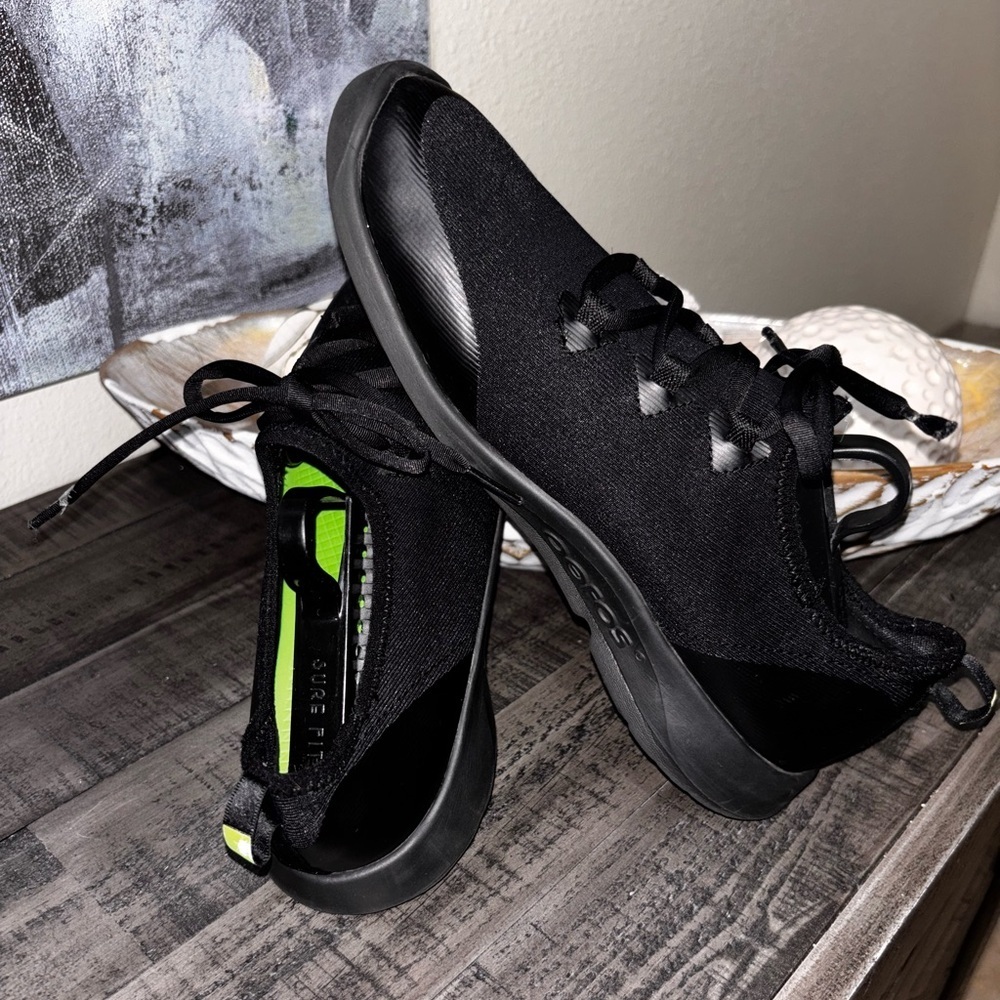 OOFOS OOmg Sport LS low recovery shoes SZ 9.5 - Picture 2 of 9
